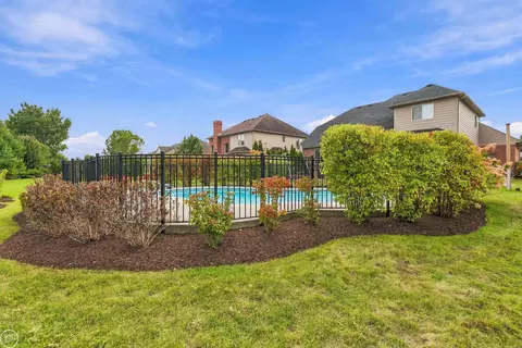 Exterior - 47376 Hidden Mdws, Macomb, MI 48044 photo 11 of 13