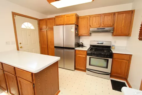 Kitchen - 404 Union, Monroe, MI 48161 photo 3 of 3
