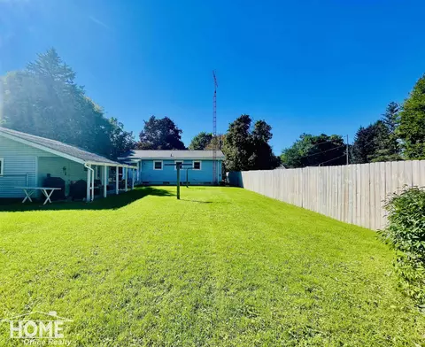 Exterior - 918 Dingwall, Owosso, MI 48867 photo 6 of 6