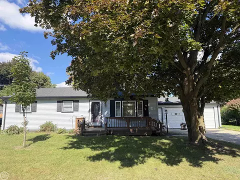 4241 Kingmont, Shelby Township, MI 48317
