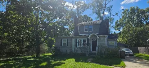 611 W Miller, Lansing, MI 48911