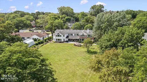 View/Area - 376 Chalfonte, Grosse Pointe Farms, MI 48236 photo 1 of 5