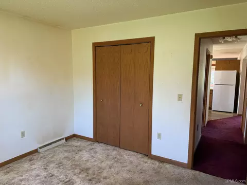 Bedroom - 608 Neidhold, Wakefield, MI 49968 photo 2 of 5