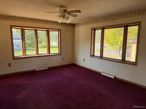 Living - 608 Neidhold, Wakefield, MI 49968 photo 2 of 3
