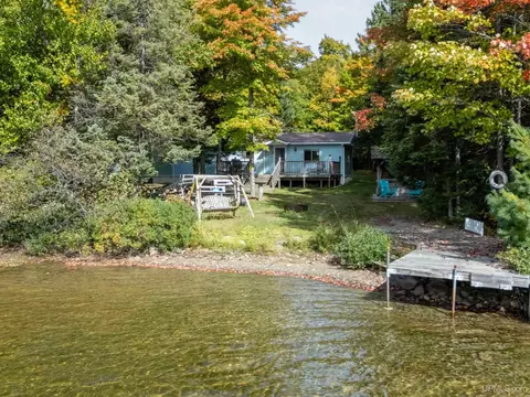 178 E Silver Lk, Iron River, MI 49935