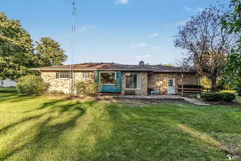 10925 Strasburg, Erie, MI 48133