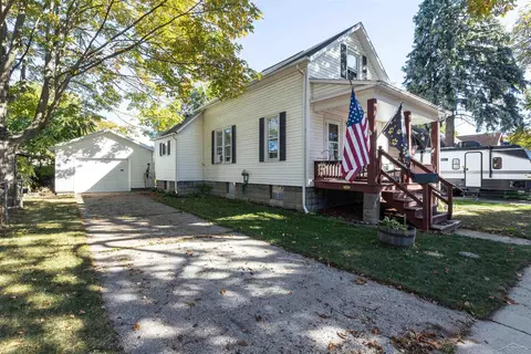 411 S Jackson, Bay City, MI 48708