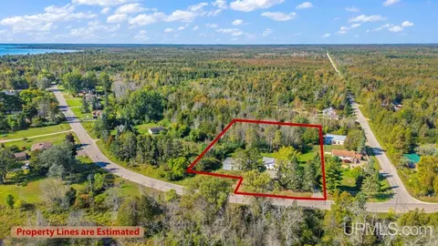View/Area - 3691 K, Bark River, MI 49807 photo 1 of 6