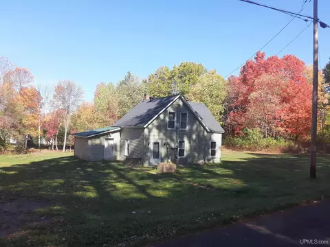 44 Illinois, Montreal, WI 54550
