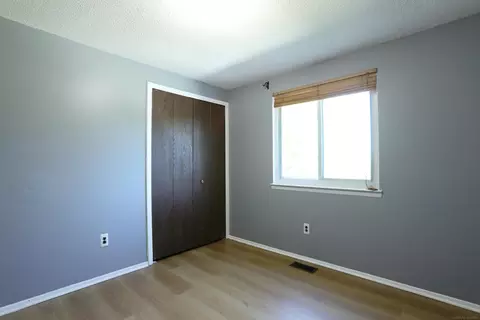 Bedroom - 5181 Fredrick, Sterling Heights, MI 48310 photo 5 of 8