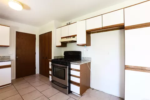 Kitchen - 5181 Fredrick, Sterling Heights, MI 48310 photo 5 of 5