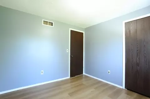 Bedroom - 5181 Fredrick, Sterling Heights, MI 48310 photo 4 of 8