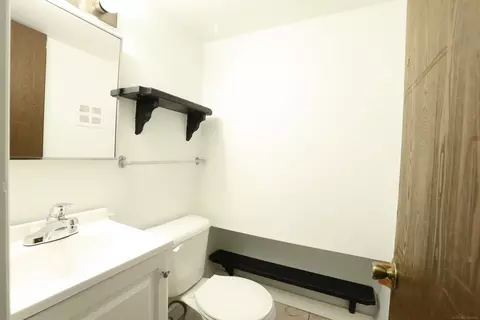 Bath - 5181 Fredrick, Sterling Heights, MI 48310 photo 5 of 5