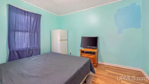 Bedroom - 2011 N 16th, Escanaba, MI 49829 photo 3 of 4