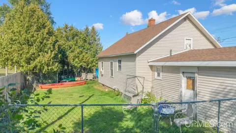 Exterior - 2011 N 16th, Escanaba, MI 49829 photo 1 of 2