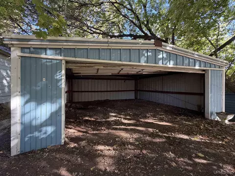 Exterior - 709 Park, Ishpeming, MI 49849 photo 6 of 13