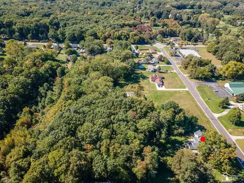 View/Area - 3193 W Temperance, Temperance, MI 48182 photo 5 of 6