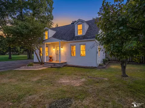 Exterior - 3193 W Temperance, Temperance, MI 48182 photo 2 of 14