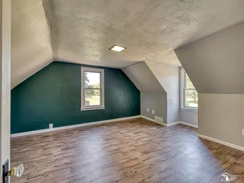 Bedroom - 3193 W Temperance, Temperance, MI 48182 photo 5 of 5