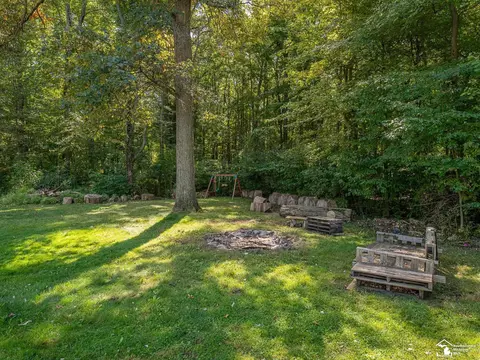 Exterior - 3193 W Temperance, Temperance, MI 48182 photo 12 of 14
