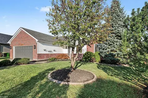 Exterior - 56274 Robin, Macomb, MI 48042 photo 3 of 5