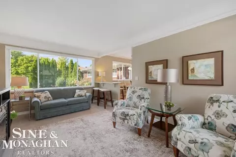 Living - 605 Hidden, Grosse Pointe Woods, MI 48235 photo 3 of 3