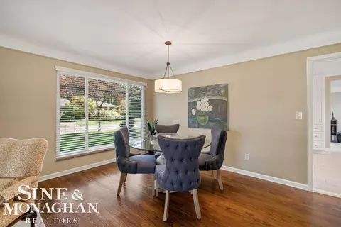 Dining - 605 Hidden, Grosse Pointe Woods, MI 48235 photo 1 of 3
