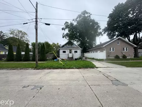 2006 Mershon, Saginaw, MI 48602