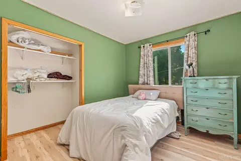 Bedroom - 214 Hickory, Munising, MI 49862 photo 4 of 6