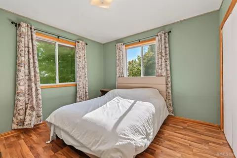 Bedroom - 214 Hickory, Munising, MI 49862 photo 5 of 6
