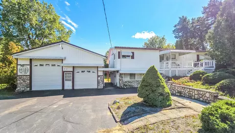 8181 Lewis, Birch Run, MI 48415