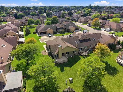 View/Area - 15385 Windmill #60, Macomb, MI 48044 photo 5 of 6