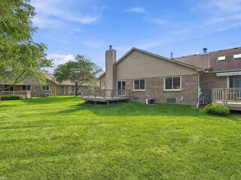 Exterior - 15385 Windmill #60, Macomb, MI 48044 photo 4 of 7