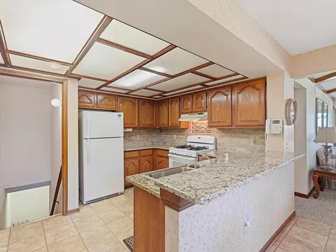 Kitchen - 15385 Windmill #60, Macomb, MI 48044 photo 1 of 3