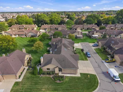 View/Area - 15385 Windmill #60, Macomb, MI 48044 photo 1 of 6