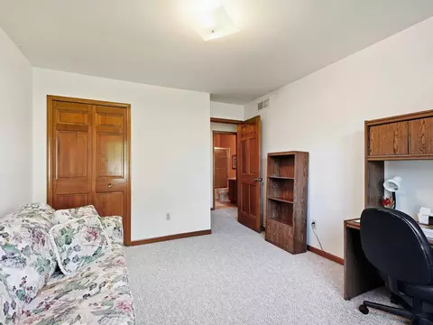 Bedroom - 15385 Windmill #60, Macomb, MI 48044 photo 2 of 4