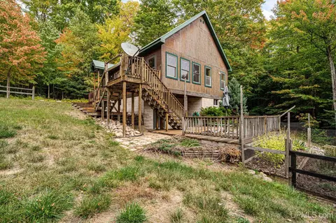 Exterior - E6971 Maple Grove, Munising, MI 49862 photo 3 of 17
