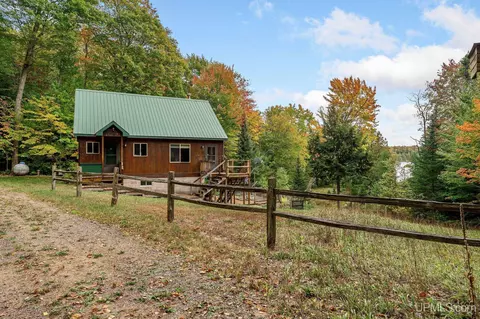Exterior - E6971 Maple Grove, Munising, MI 49862 photo 2 of 17