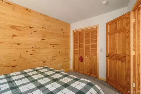 Bedroom - E6971 Maple Grove, Munising, MI 49862 photo 2 of 3