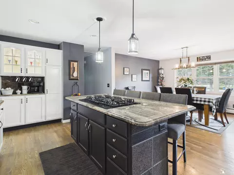 Kitchen - 3183 Bluebush, Monroe, MI 48162 photo 6 of 6