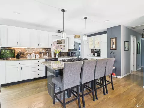 Kitchen - 3183 Bluebush, Monroe, MI 48162 photo 1 of 6