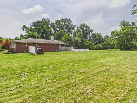 Exterior - 3183 Bluebush, Monroe, MI 48162 photo 30 of 33