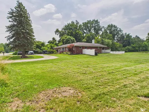 Exterior - 3183 Bluebush, Monroe, MI 48162 photo 31 of 33