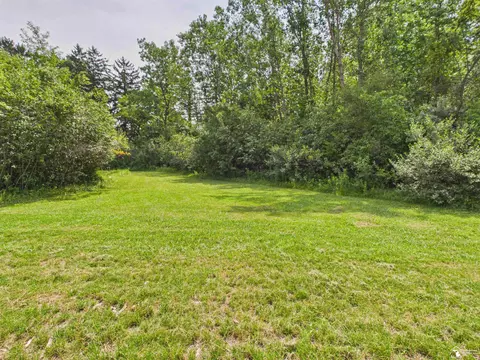 Exterior - 3183 Bluebush, Monroe, MI 48162 photo 25 of 33