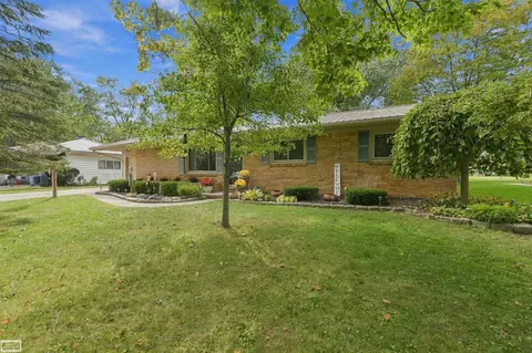 Exterior - 537 N Neeper, Capac, MI 48014 photo 3 of 9