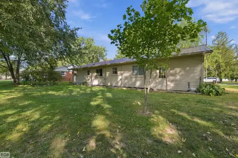 Exterior - 537 N Neeper, Capac, MI 48014 photo 6 of 9