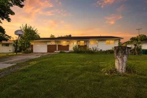 3281 Broadmore, Bay City, MI 48706