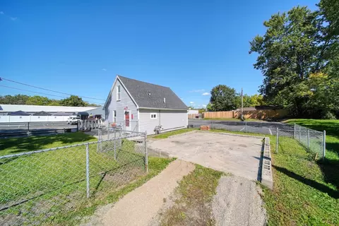 Exterior - 115 Seeley, Adrian, MI 49221 photo 8 of 11