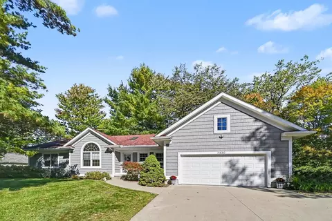 7430 Rock Holw, Midland, MI 48642