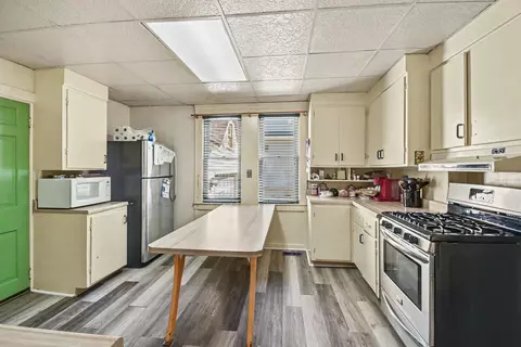 Kitchen - 2015 7th, Bay City, MI 48708 photo 1 of 2
